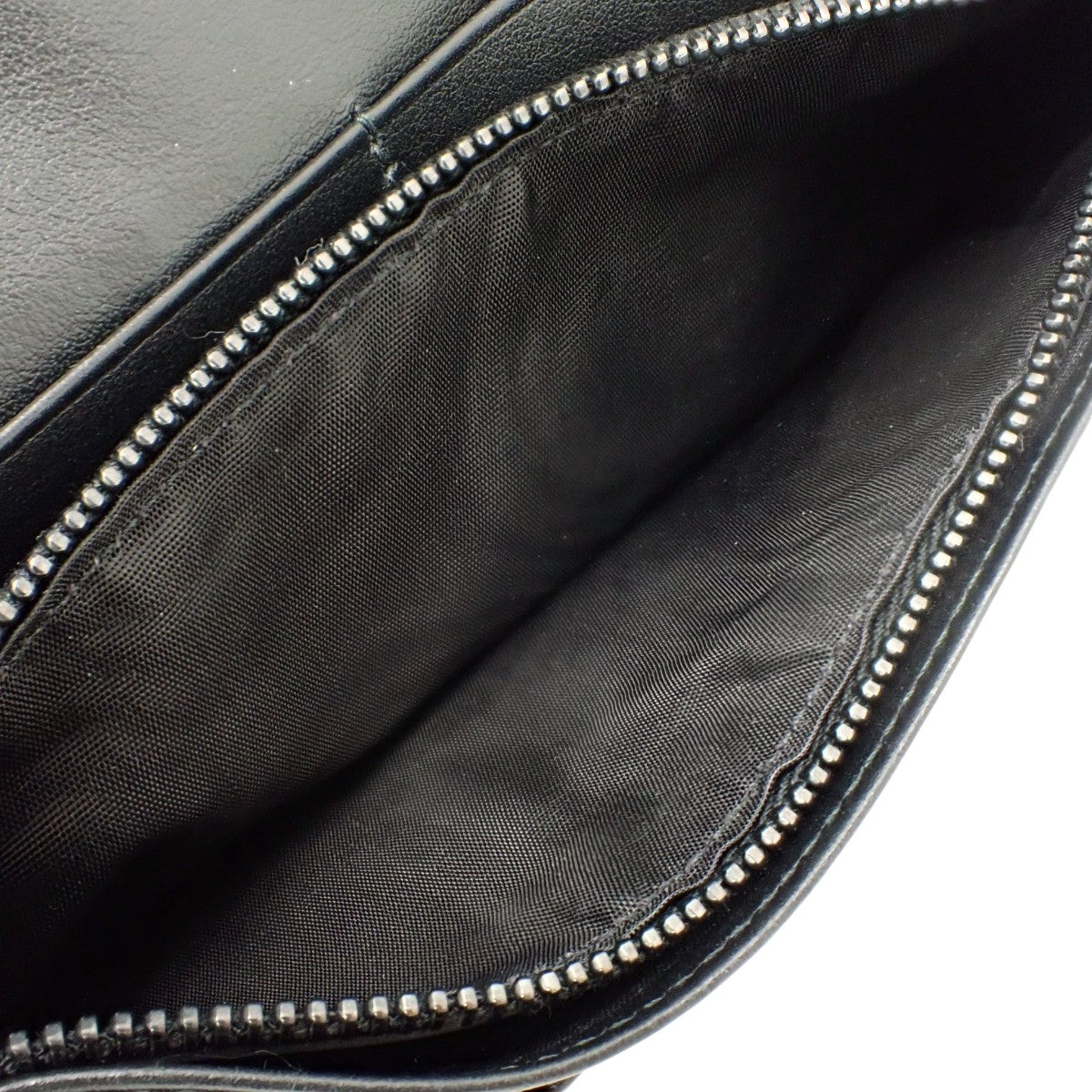 Metal Logo Long Wallet Saffiano Leather NERO