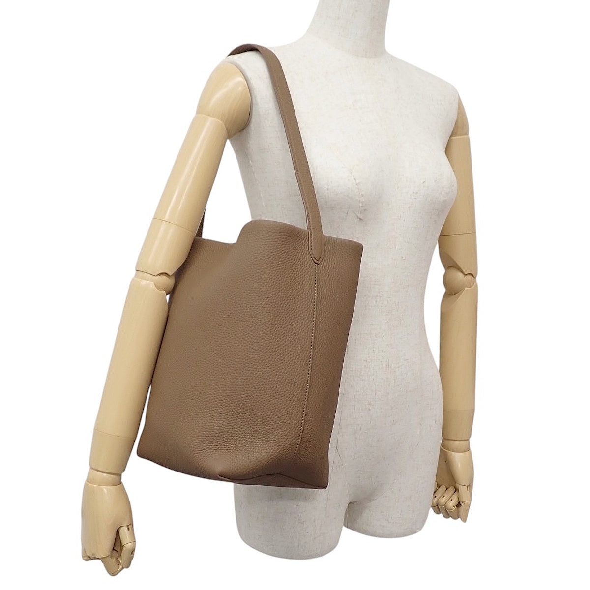 Medium N/S Park Tote バッグ レザー ダークトープ