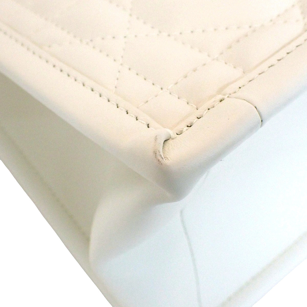 マイクロカナージュ Dior Book Tote バッグ スモール カーフスキン ホワイト M1325OWHP_M030