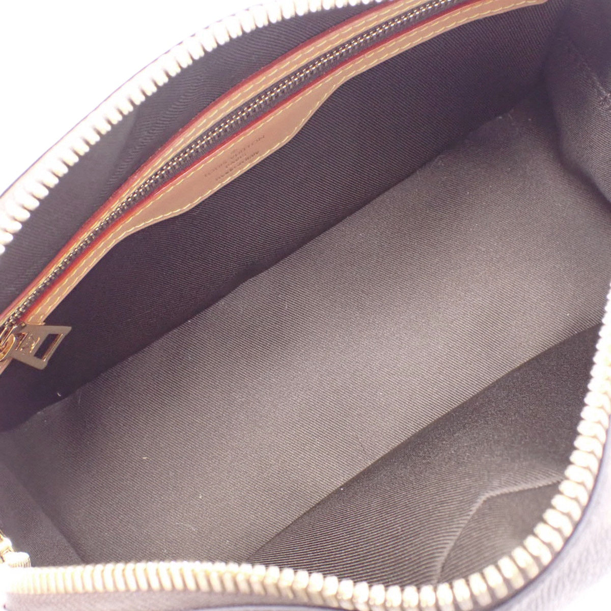 Monogram Cite Monogram帆布 棕色 M46321