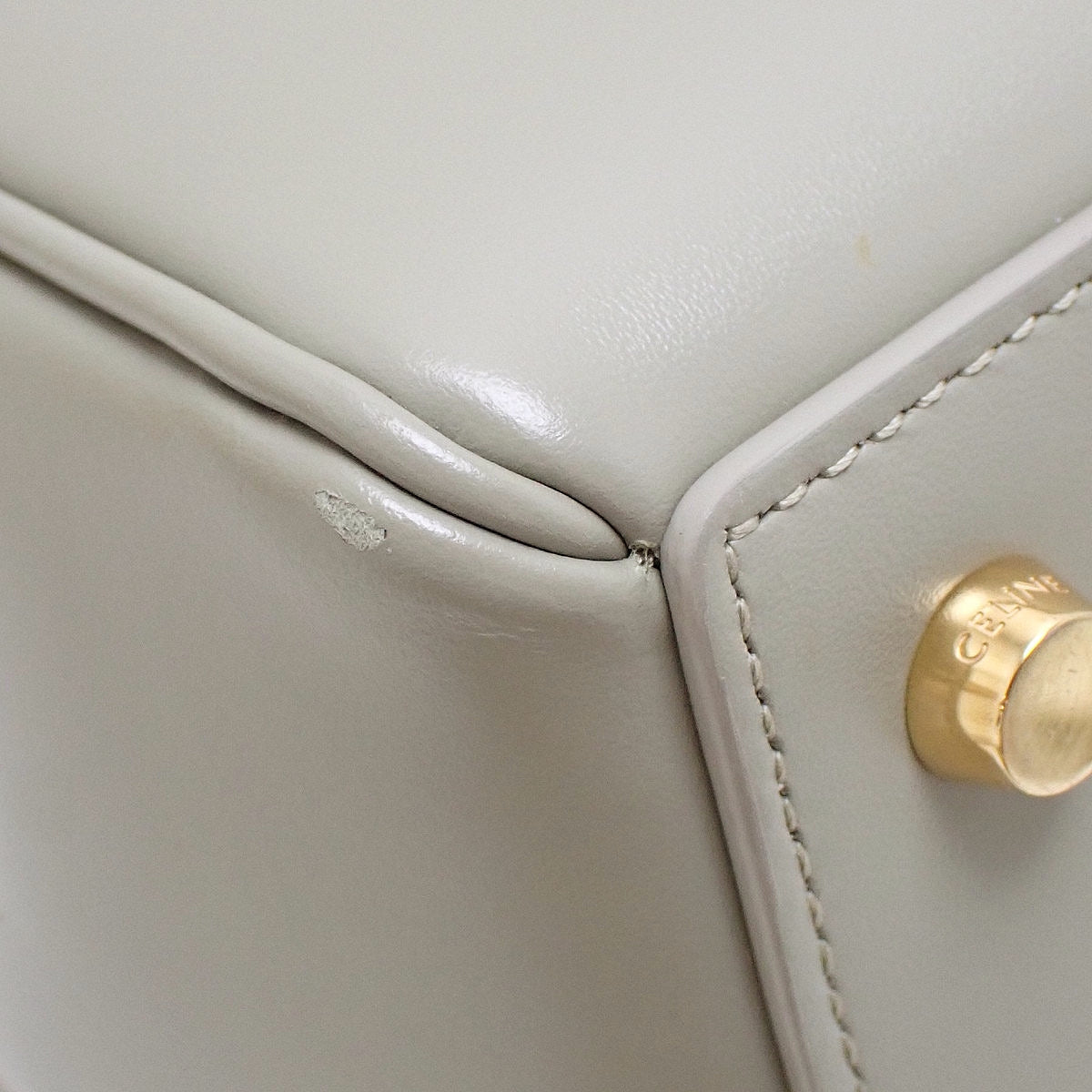 Small 16 Sèvres Calfskin Greige
