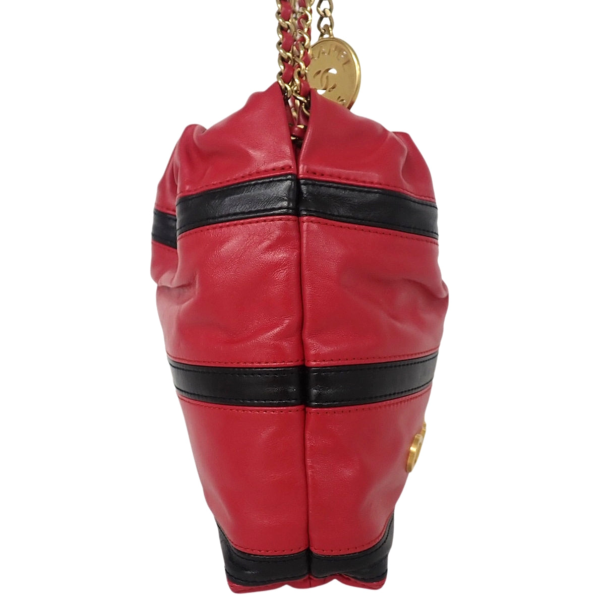 Chanel 22 Mini Handbag Leather Red Black AS3980