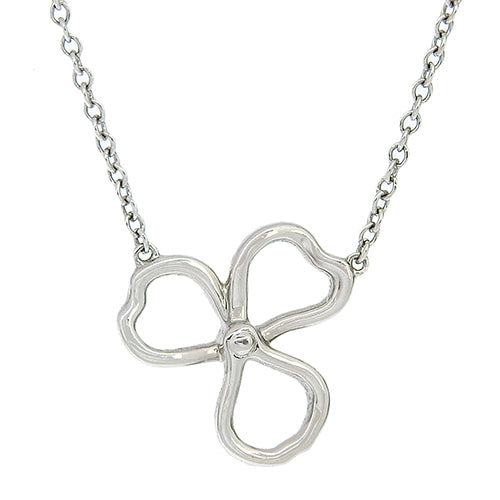 Open flower necklace with diamonds in Pt950 platinum and paved diamonds