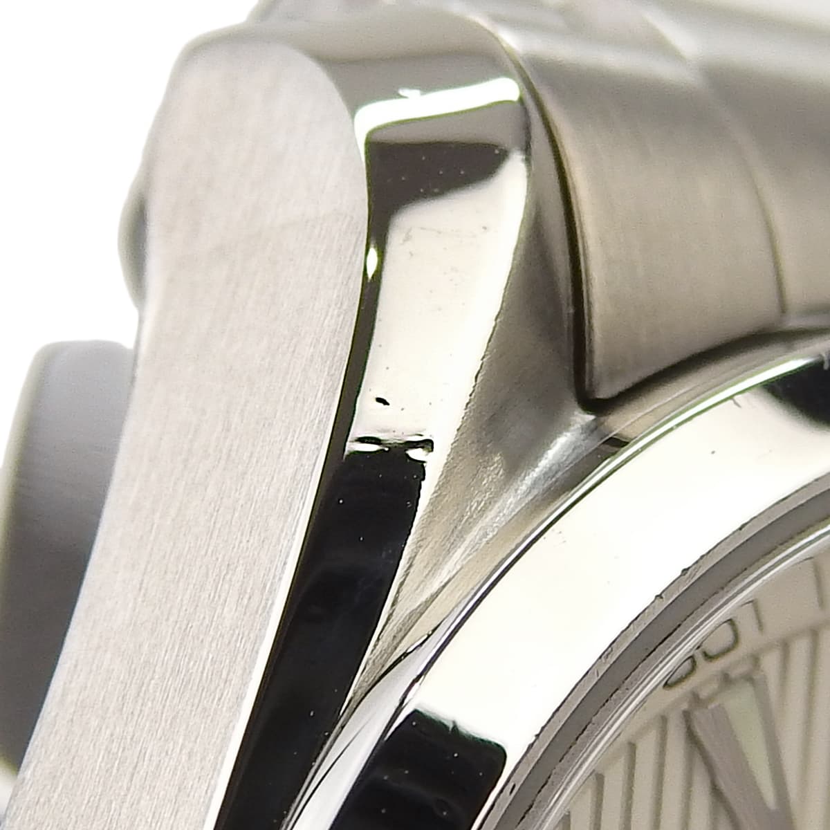 231.10.39.61.02.001 海马系列 Aqua Terra 不锈钢石英白