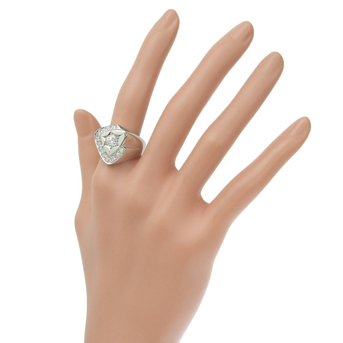 Diamond Ring D0.65 Platinum Pt900