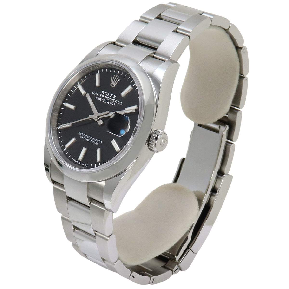 126200 Datejust 36 SS, random serial number, automatic winding, black dial.
