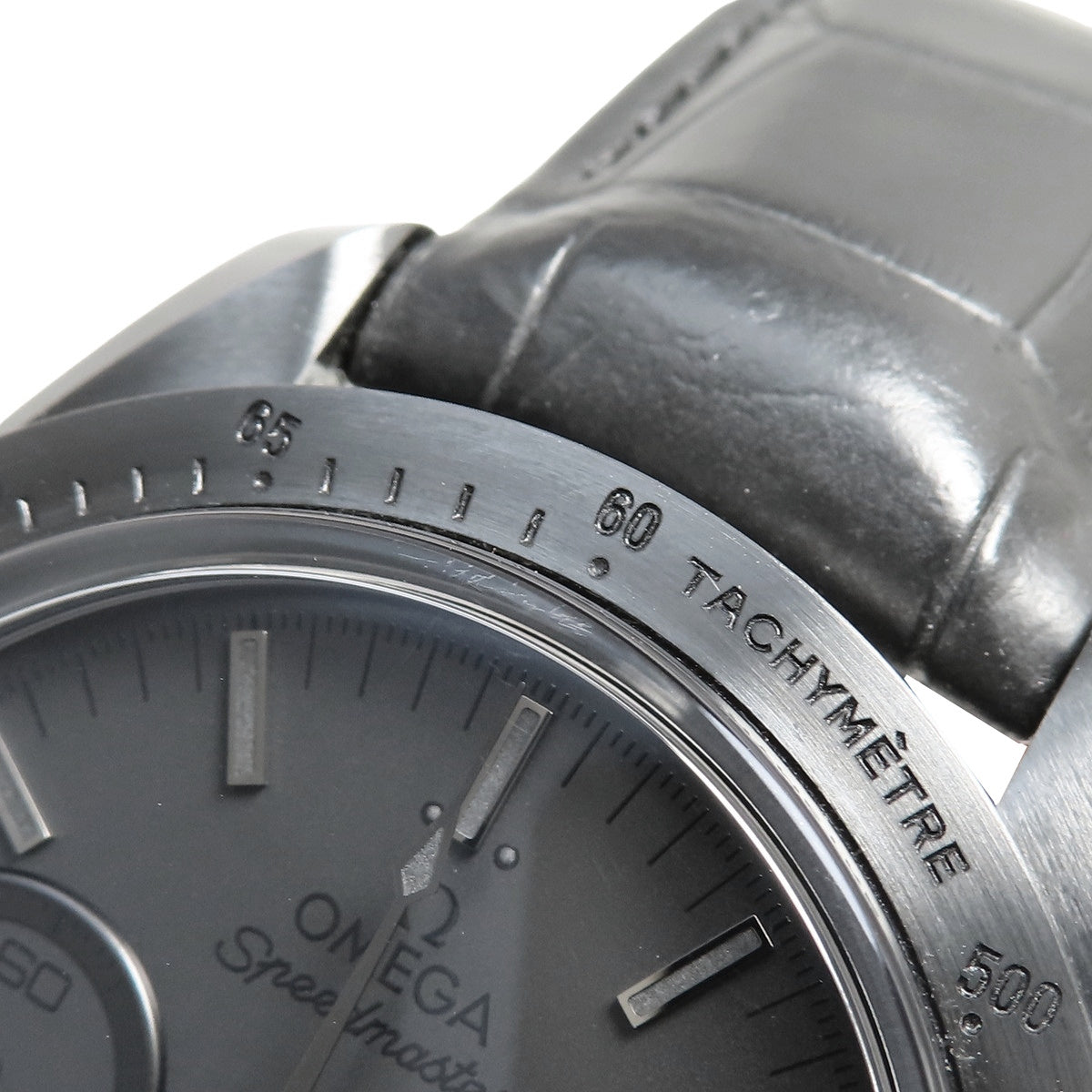 311.92.44.51.01.005 Speedmaster Dark Side of the Moon, Alligator strap x Ceramic bezel, Automatic, Black