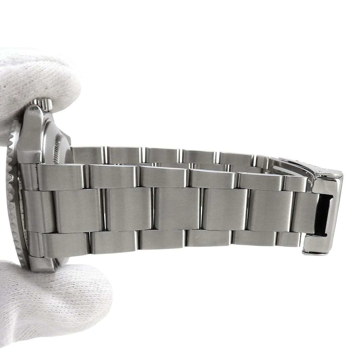 16610 型号潜航者型腕表，精钢材质，Y字头编号，自动上链，黑色表盘。