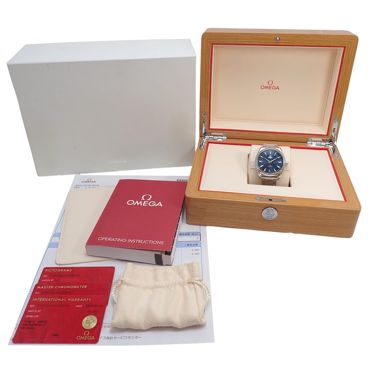 220.10.41.21.03.001 海马系列 Aqua Terra 150米 精钢自动腕表 蓝色