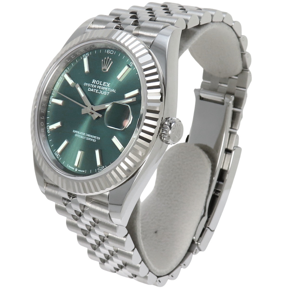 126334 Datejust 41 WG/SS, random serial number, automatic winding, green dial.