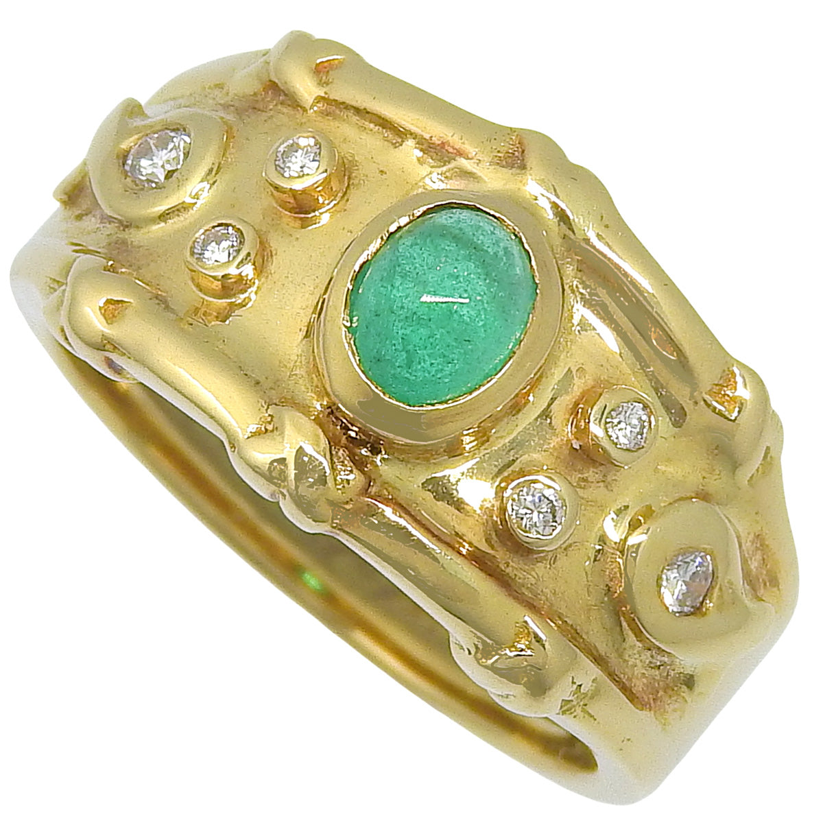 Emerald and diamond ring, E0.37/D0.10, 18K yellow gold, 6.1g