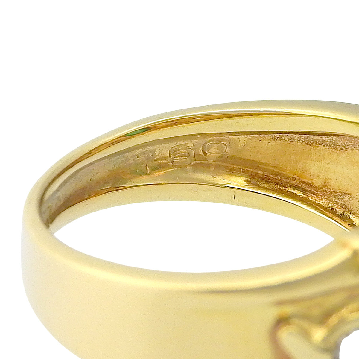 Emerald and diamond ring, E0.37/D0.10, 18K yellow gold, 6.1g