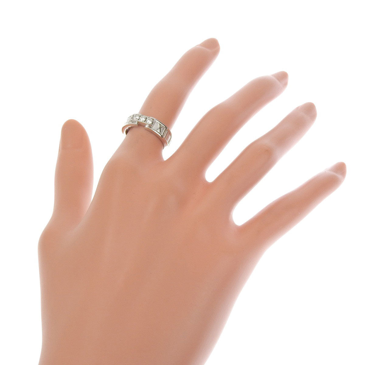 Atlas ring with diamonds in white gold, 18K white gold, 7.3g