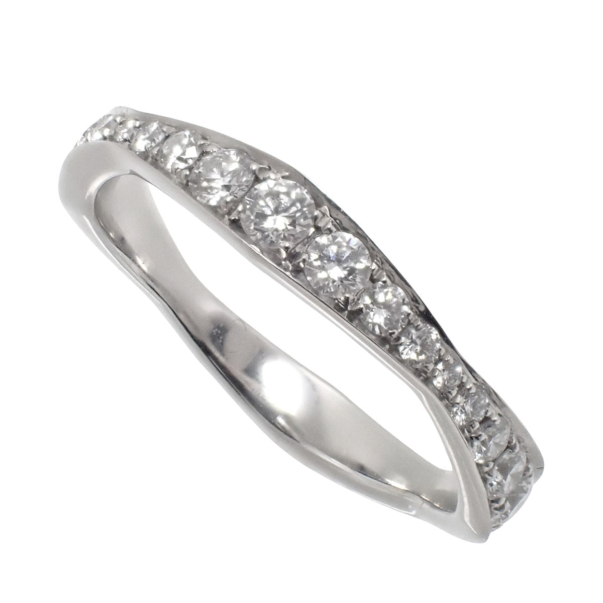 Pave Wave Band Ring with Diamonds in Platinum Pt950, 2.7g
