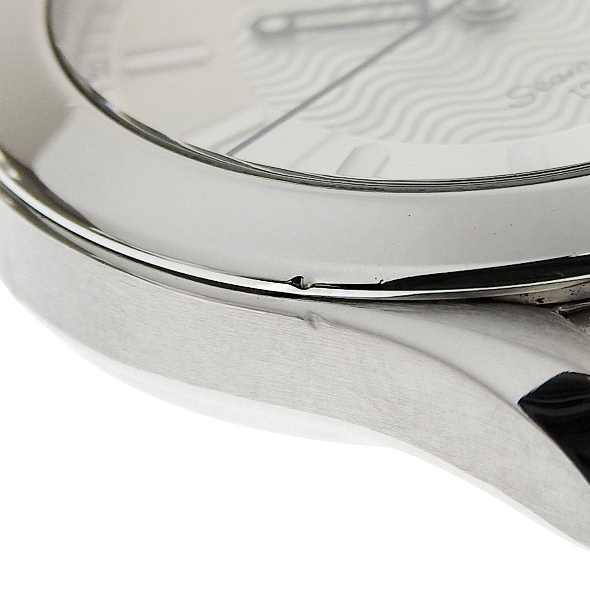 海马系列 120 米 2511.31 精钢银色石英男表