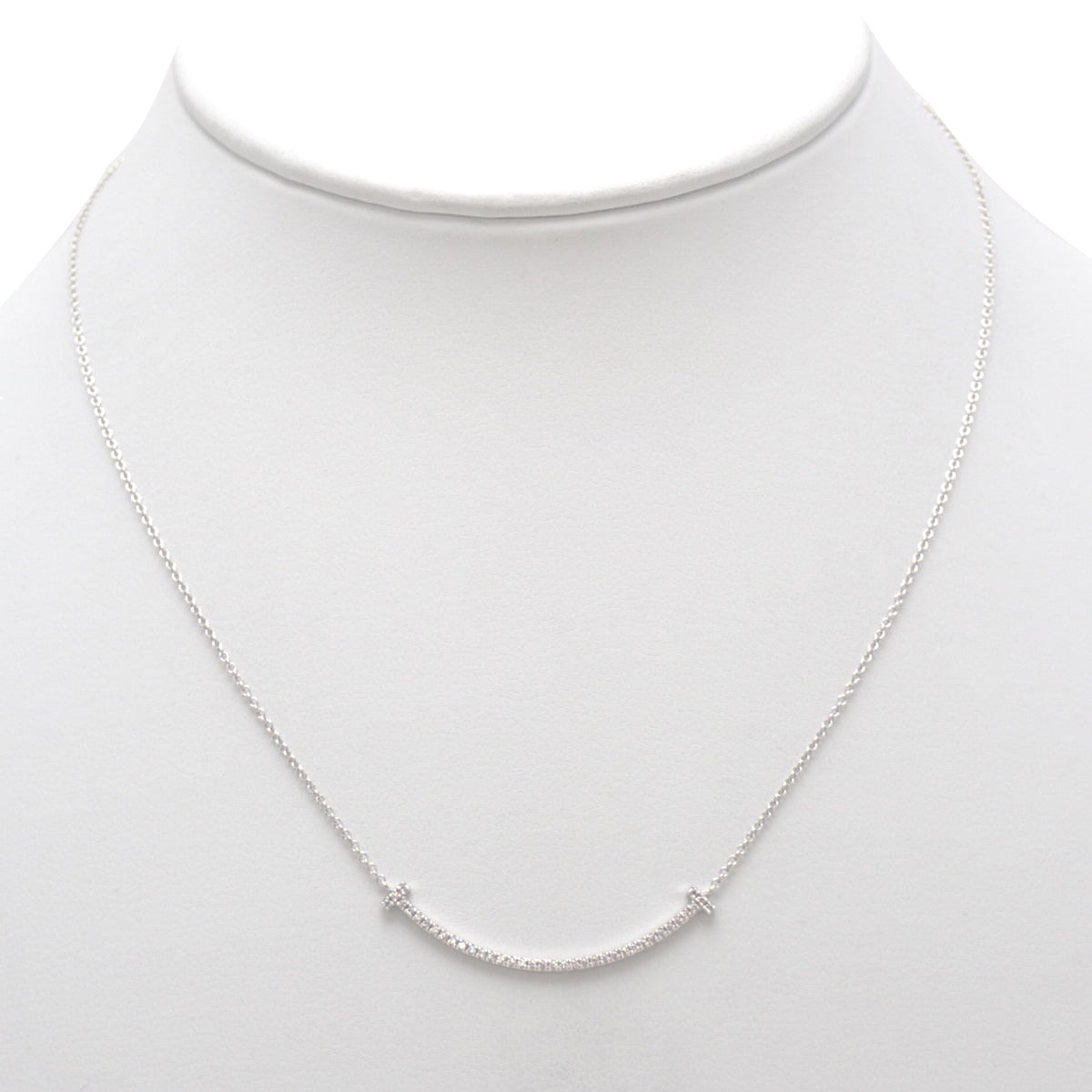 T字形微笑吊坠，镶嵌小钻石，18K白金，2.4克