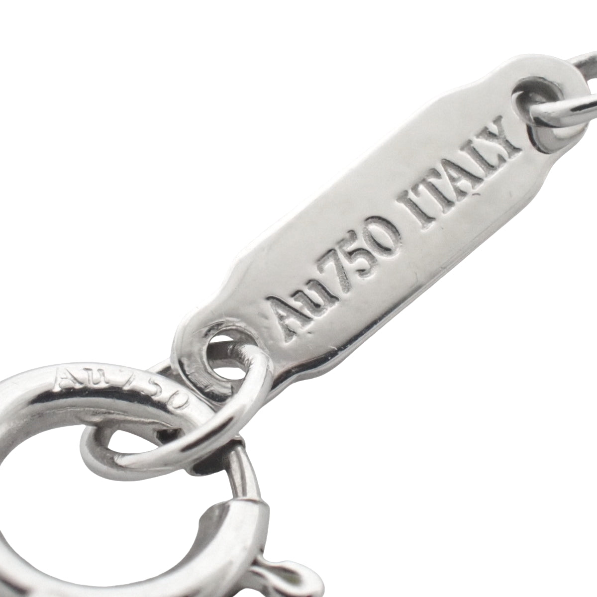 T字形微笑吊坠，镶嵌小钻石，18K白金，2.4克