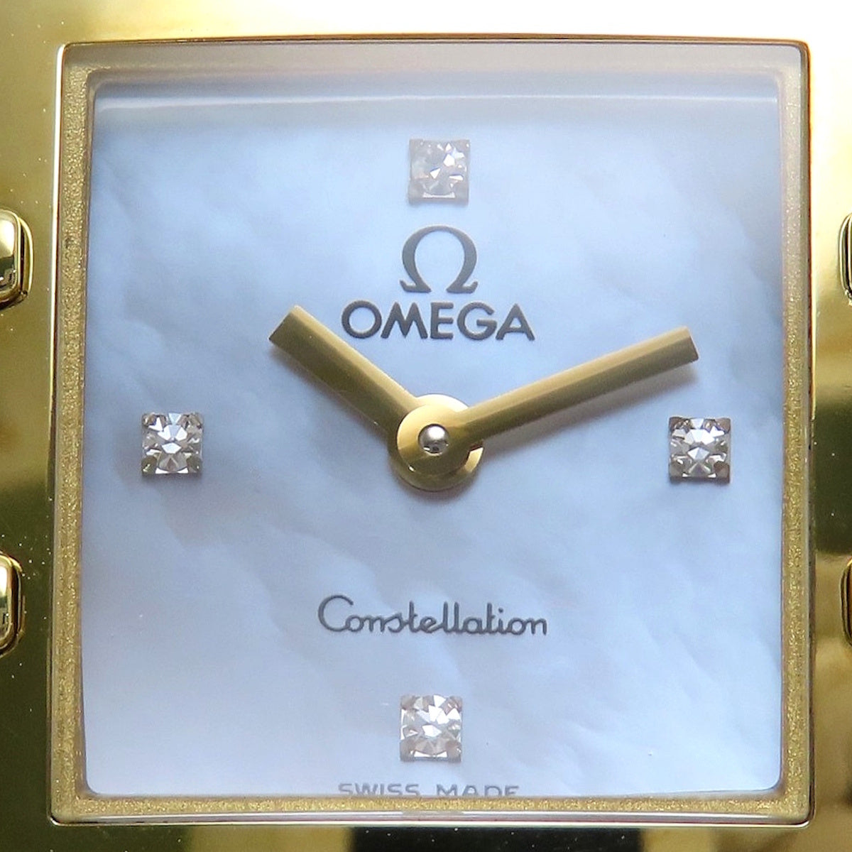 Constellation Carré Quadra 1631.79.11 18K Yellow Gold/Leather Mother-of-Pearl Dial 4P Diamond Quartz Women's